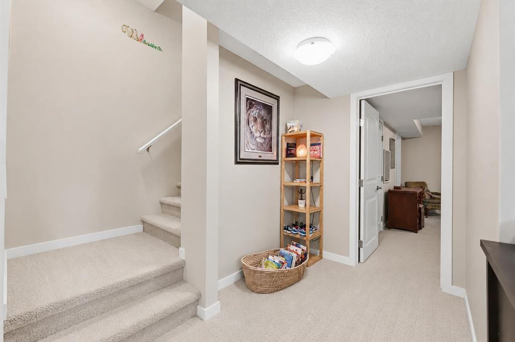 









33


Chaparral Valley

Park,
Calgary,




AB
T2X 0P5


