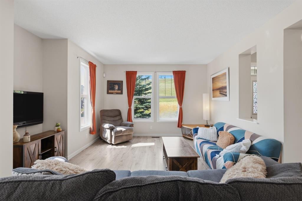 









33


Chaparral Valley

Park,
Calgary,




AB
T2X 0P5

