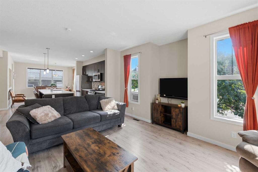 









33


Chaparral Valley

Park,
Calgary,




AB
T2X 0P5

