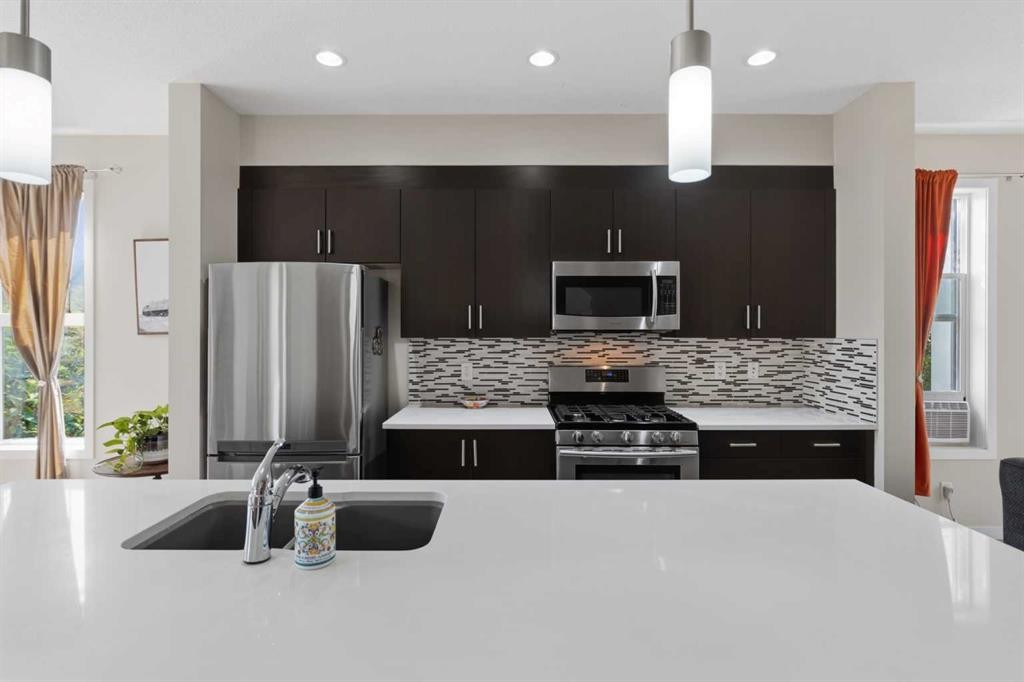 









33


Chaparral Valley

Park,
Calgary,




AB
T2X 0P5

