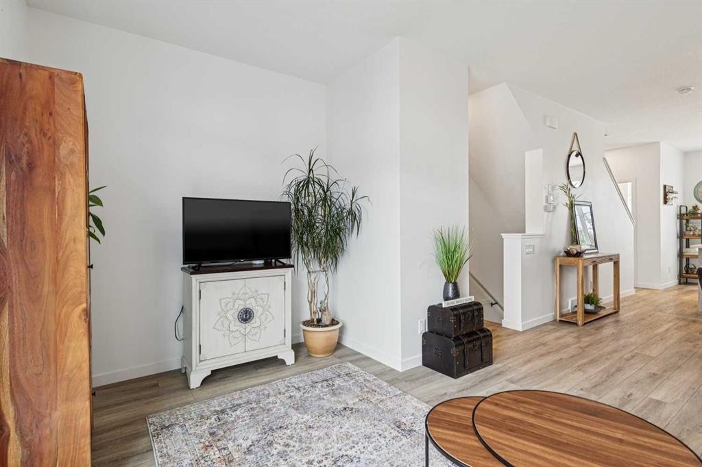 









2466


210

Avenue Southeast,
Calgary,




AB
T2X 4C2

