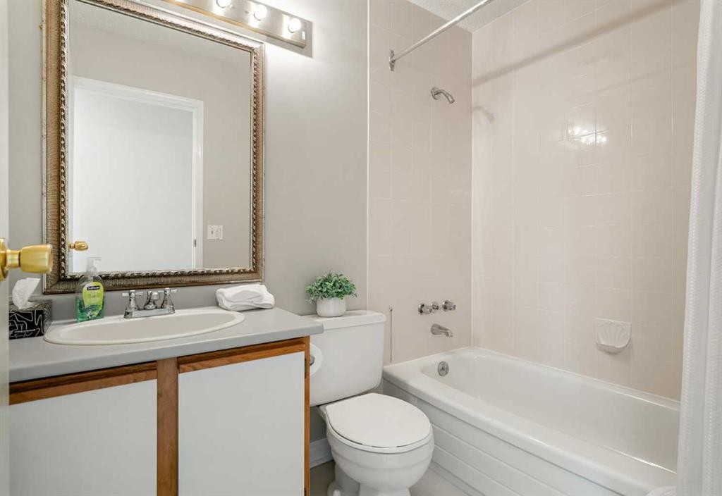 









176053


174

Avenue West, 200,
Rural Foothills County,




AB
T1S 0Z9

