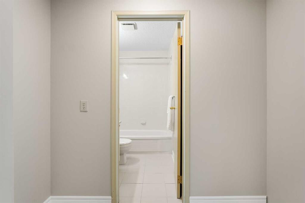 









176053


174

Avenue West, 200,
Rural Foothills County,




AB
T1S 0Z9

