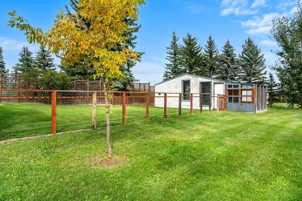 









176053


174

Avenue West, 200,
Rural Foothills County,




AB
T1S 0Z9

