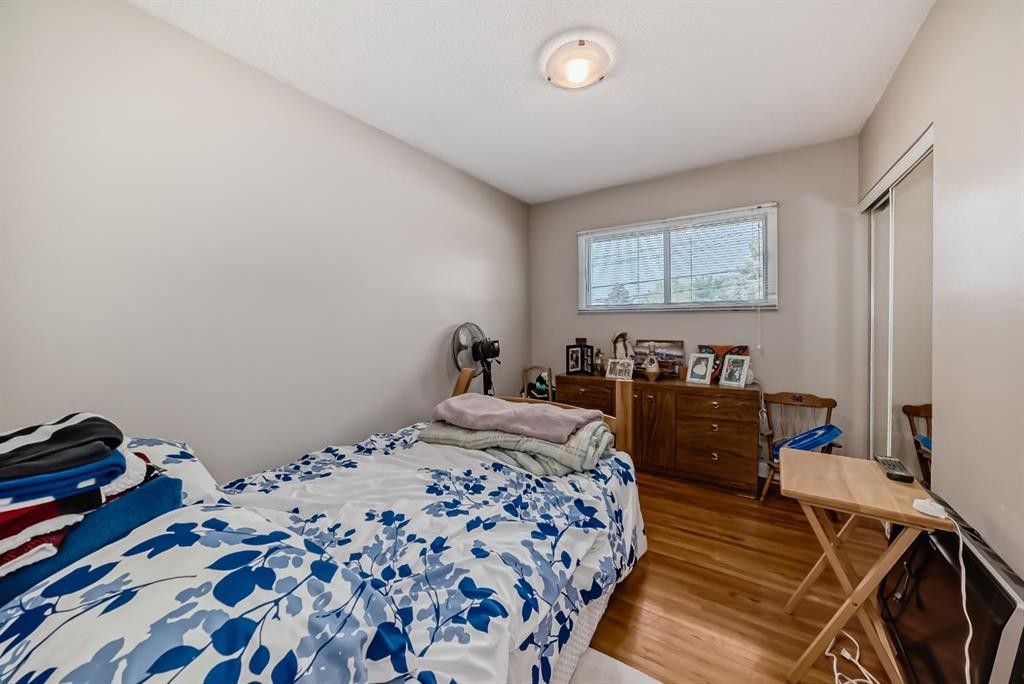 









7827


Fairmount

Drive Southeast,
Calgary,




AB
T2H 0X8


