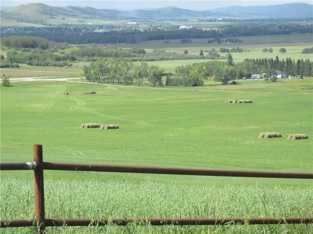 












450002 Highway 22

Highway, 200,
Rural Foothills County,




AB
T0L 0H0

