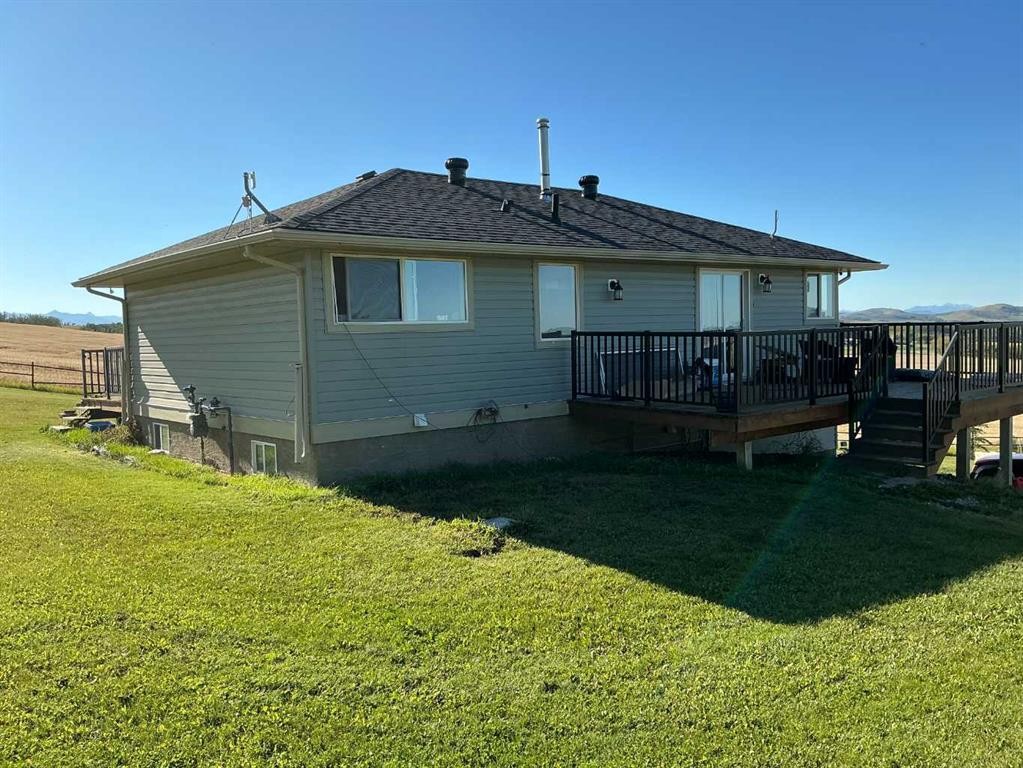 












450002 Highway 22

Highway, 200,
Rural Foothills County,




AB
T0L 0H0

