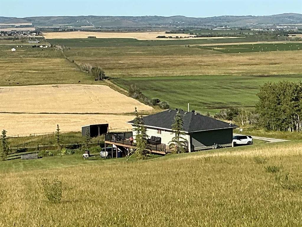 












450002 Highway 22

Highway, 200,
Rural Foothills County,




AB
T0L 0H0

