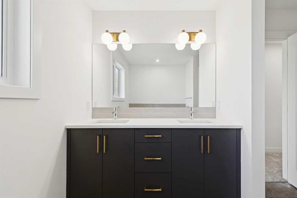 









105


Osprey Hill

Way Southwest,
Calgary,




AB
T3B 5T2

