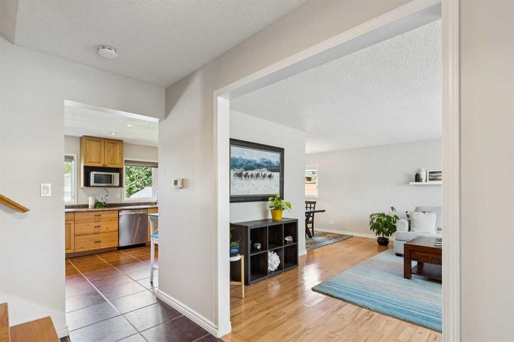 









1515


Lake Bonavista

Drive Southeast,
Calgary,




AB
T2J 2X8

