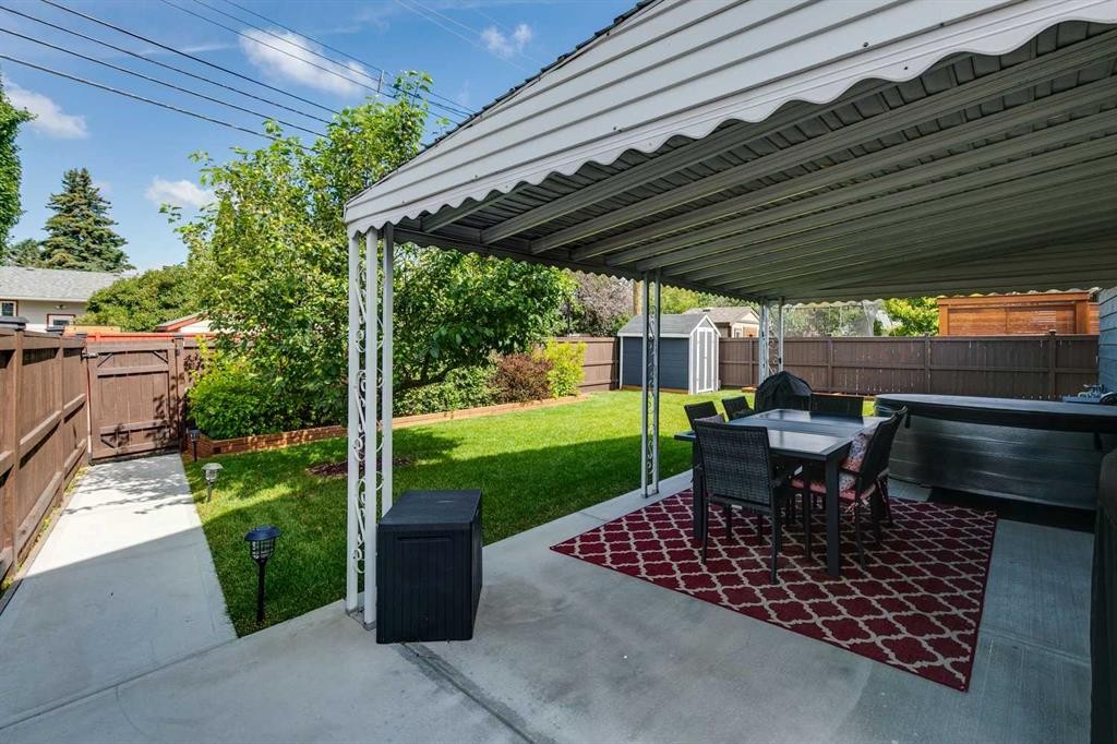 









1515


Lake Bonavista

Drive Southeast,
Calgary,




AB
T2J 2X8

