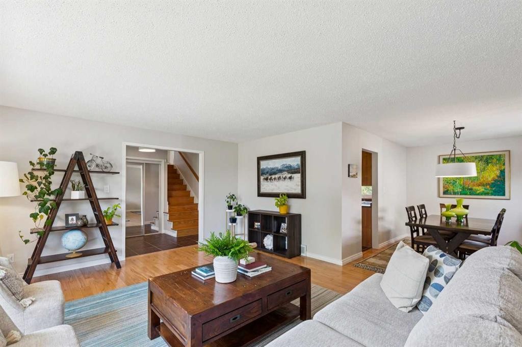 









1515


Lake Bonavista

Drive Southeast,
Calgary,




AB
T2J 2X8

