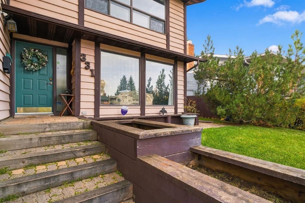 









331


Oakfern

Crescent Southwest,
Calgary,




AB
T2V 4T3

