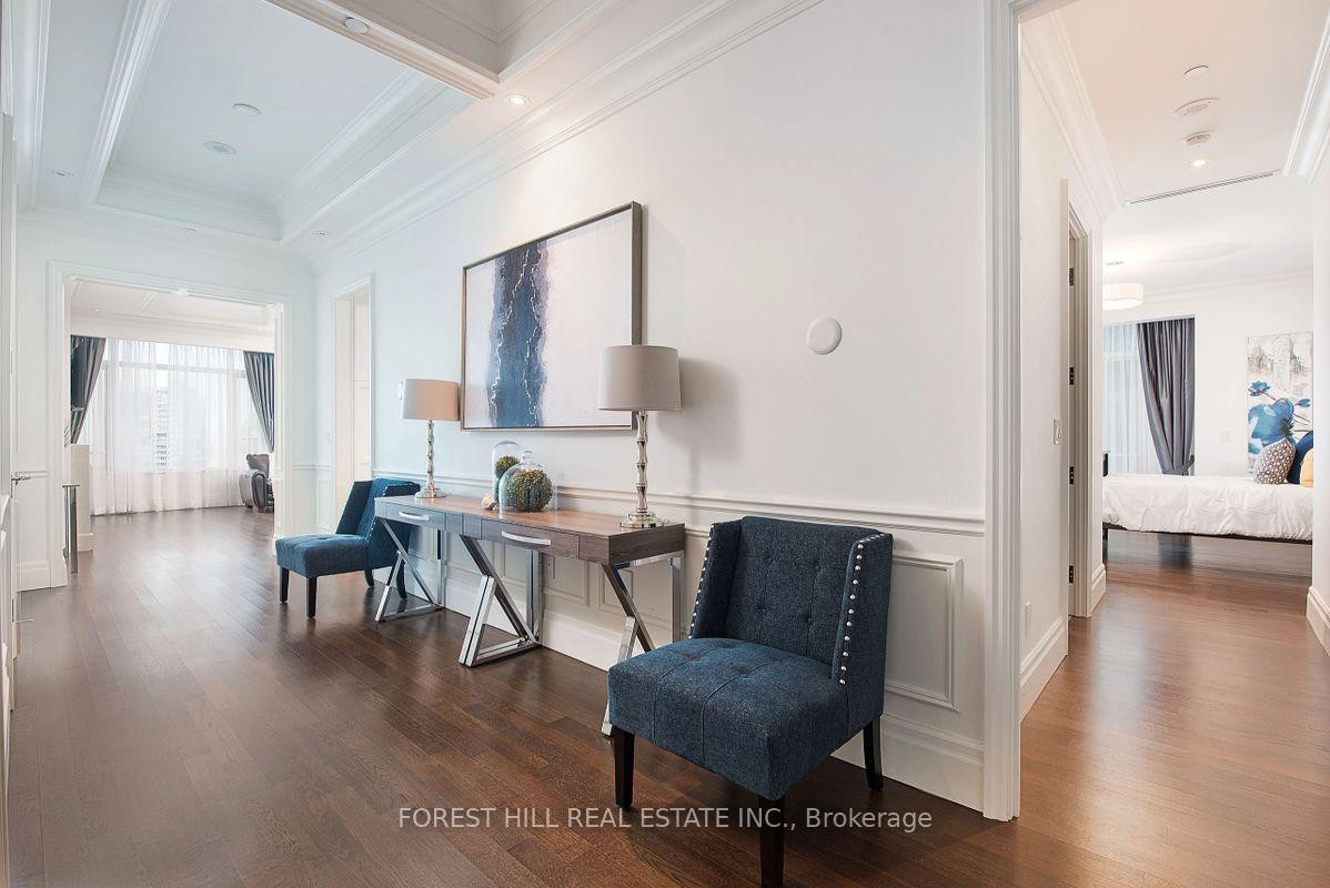 









311


Bay

Street, 4601,
Toronto,




ON
M5H 4G5

