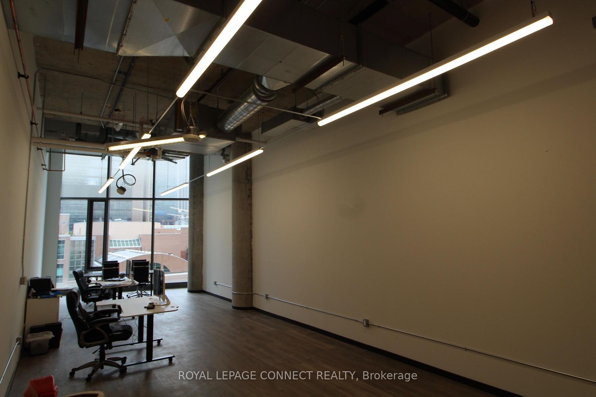 









15


Wellesley

Street West, 324,
Toronto,




ON
M4Y 1E8

