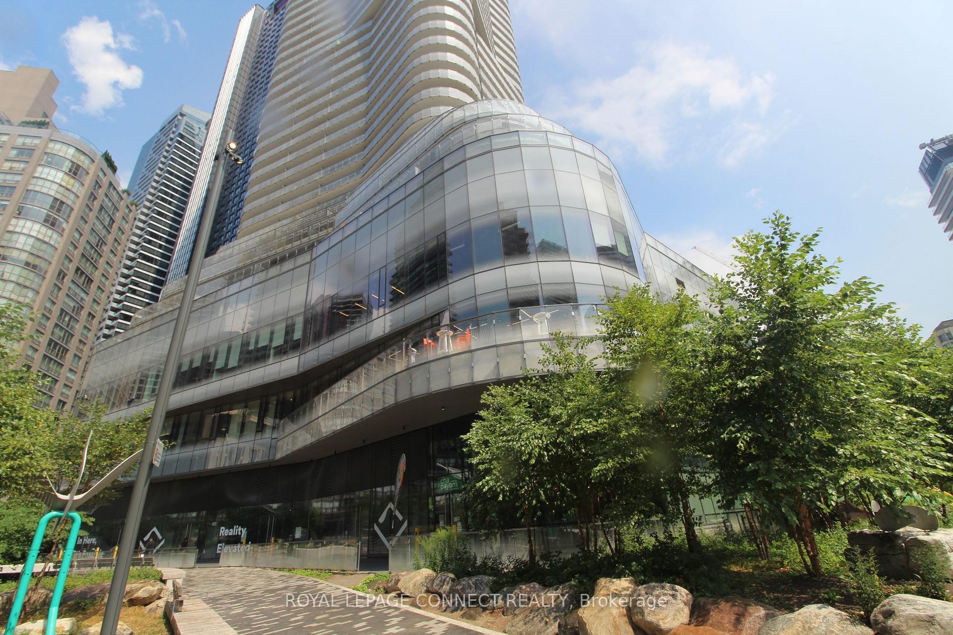 









15


Wellesley

Street West, 324,
Toronto,




ON
M4Y 1E8

