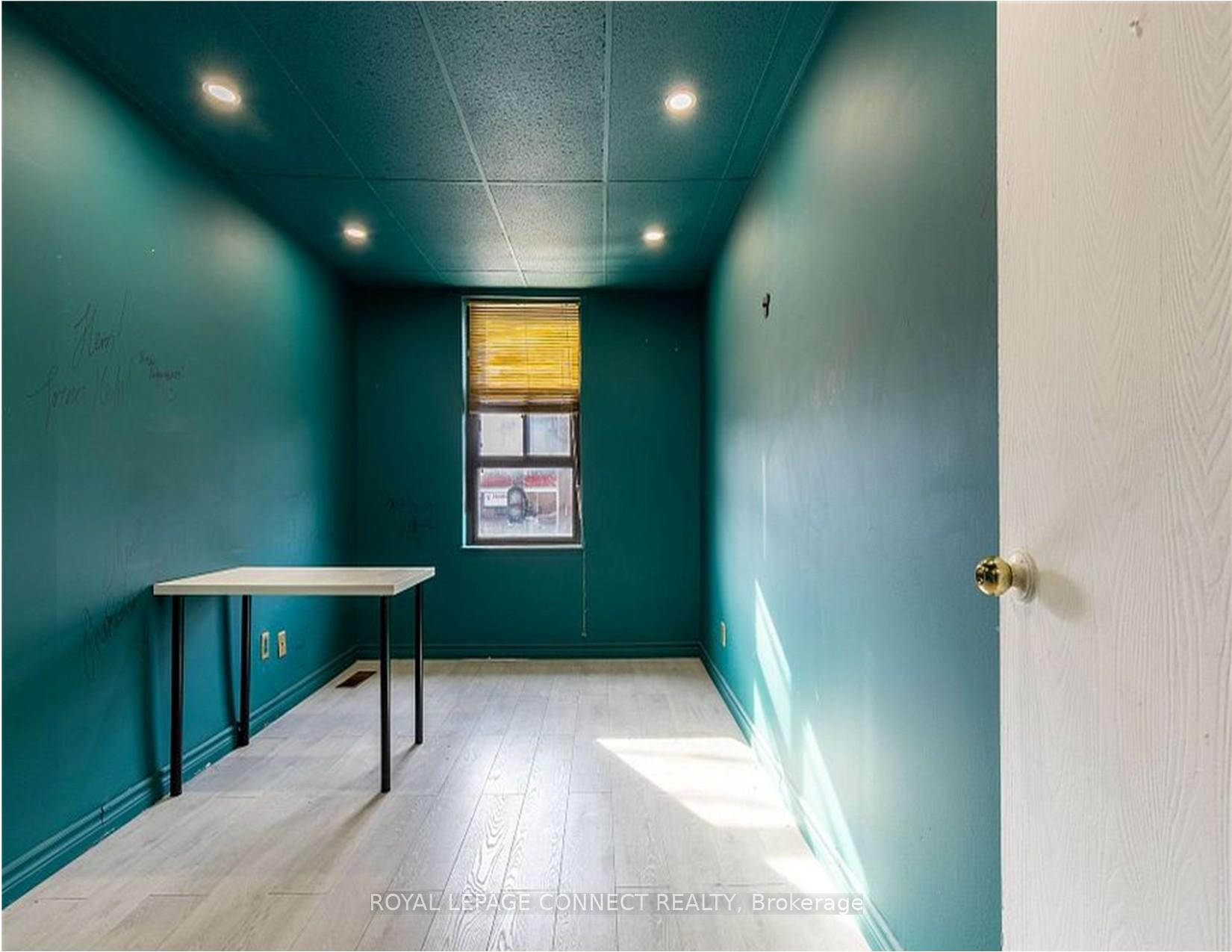 









1105


Bathurst

Street,
Toronto,




ON
M5R 3H1

