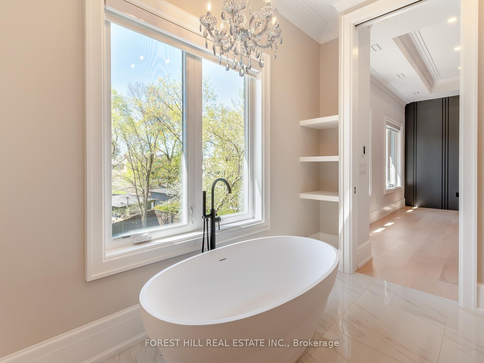 









150


Holcolm

Road,
Toronto,




ON
M2N 2E2

