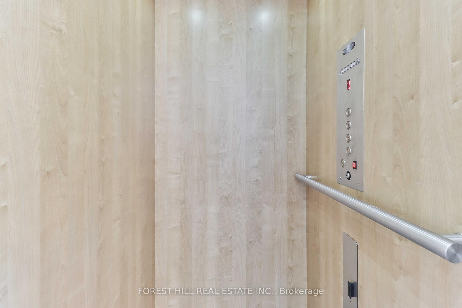 









51B


Burnaby

Boulevard,
Toronto,




ON
M5N 1G3

