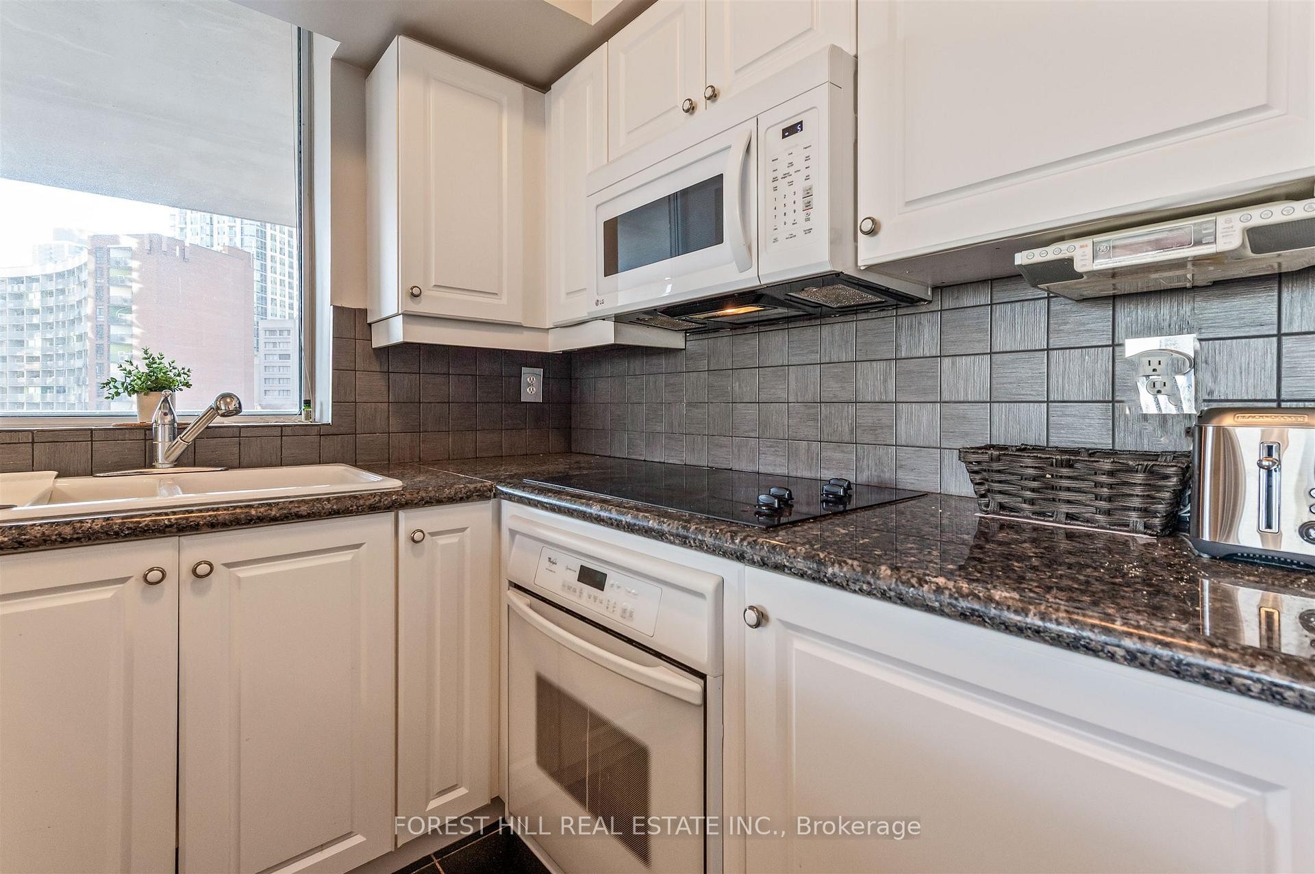 









20


Collier

Street, 903,
Toronto,




ON
M4W 3Y4

