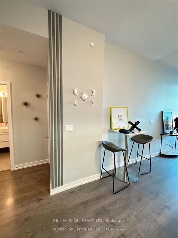









297


College

Street, 503,
Toronto,




ON
M5T 0C2

