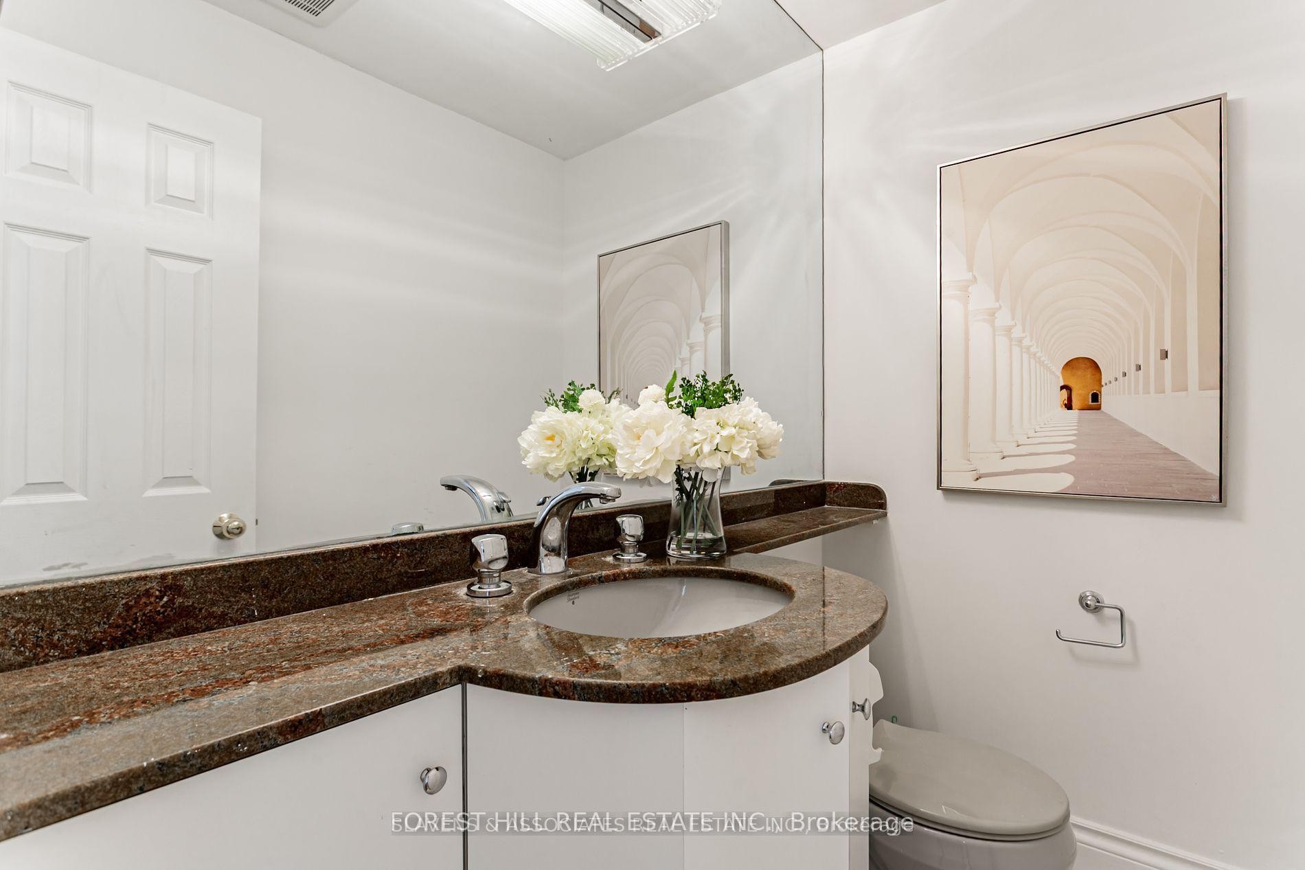 









123


Lord Seaton

Road,
Toronto,




ON
M2P 1K8

