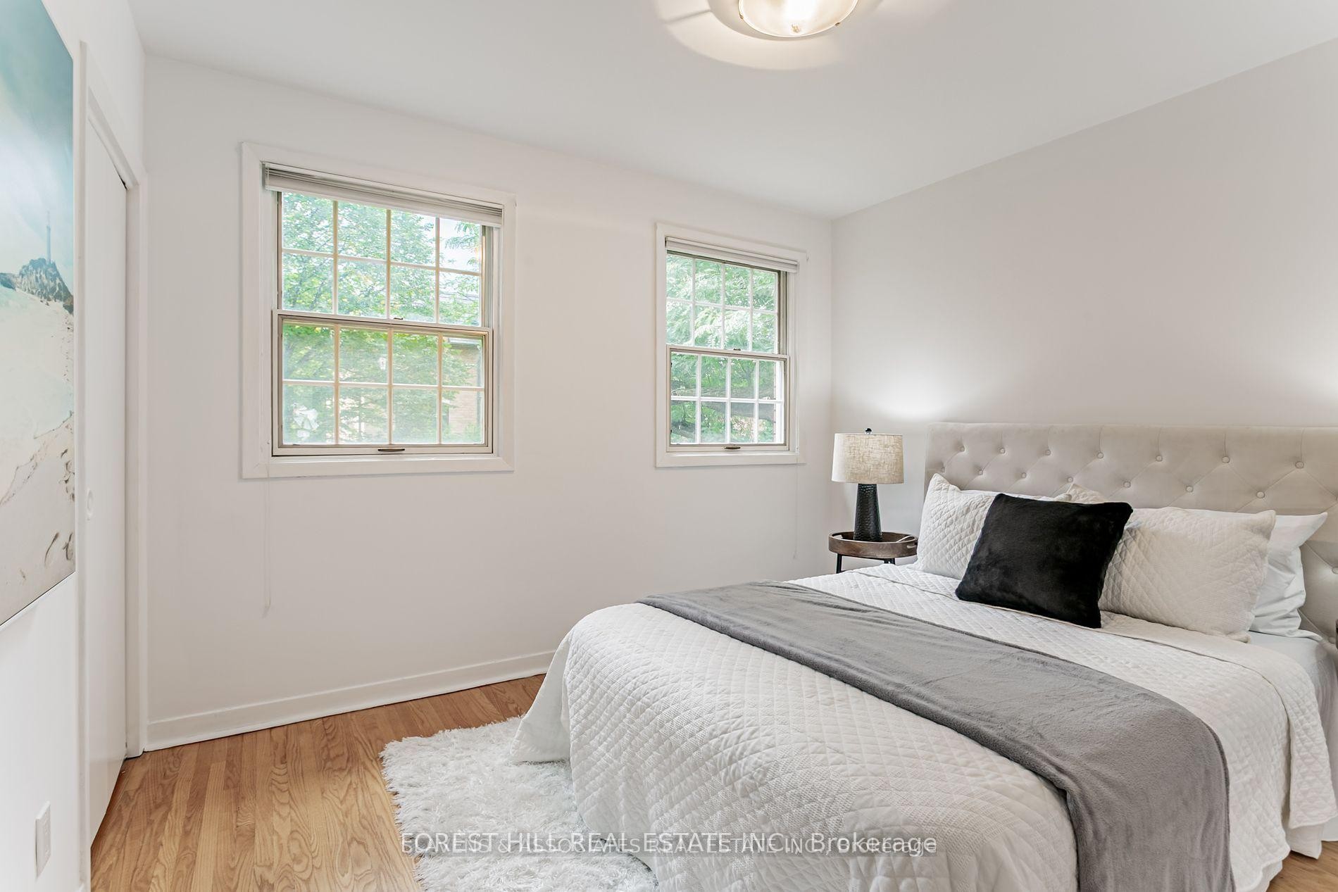 









123


Lord Seaton

Road,
Toronto,




ON
M2P 1K8

