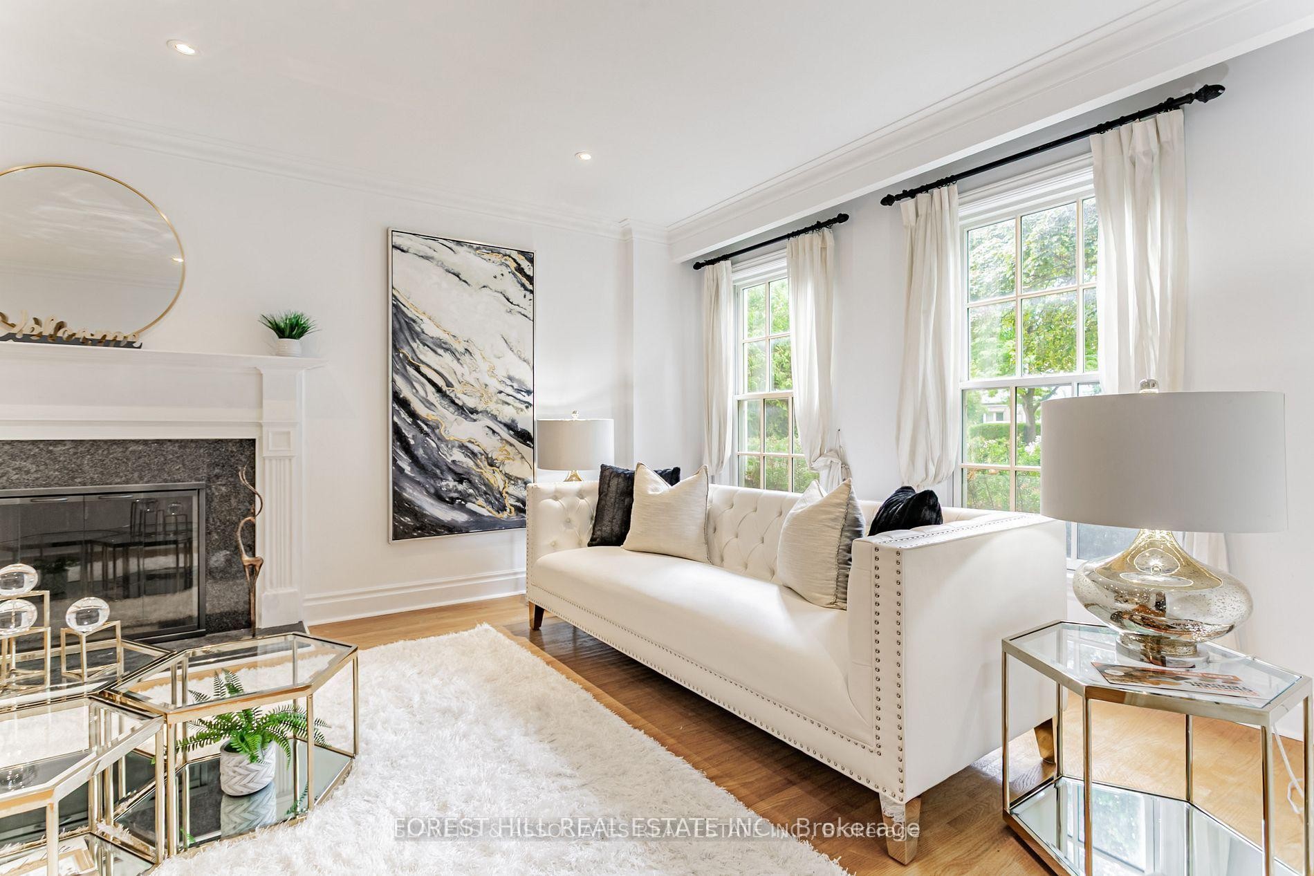 









123


Lord Seaton

Road,
Toronto,




ON
M2P 1K8

