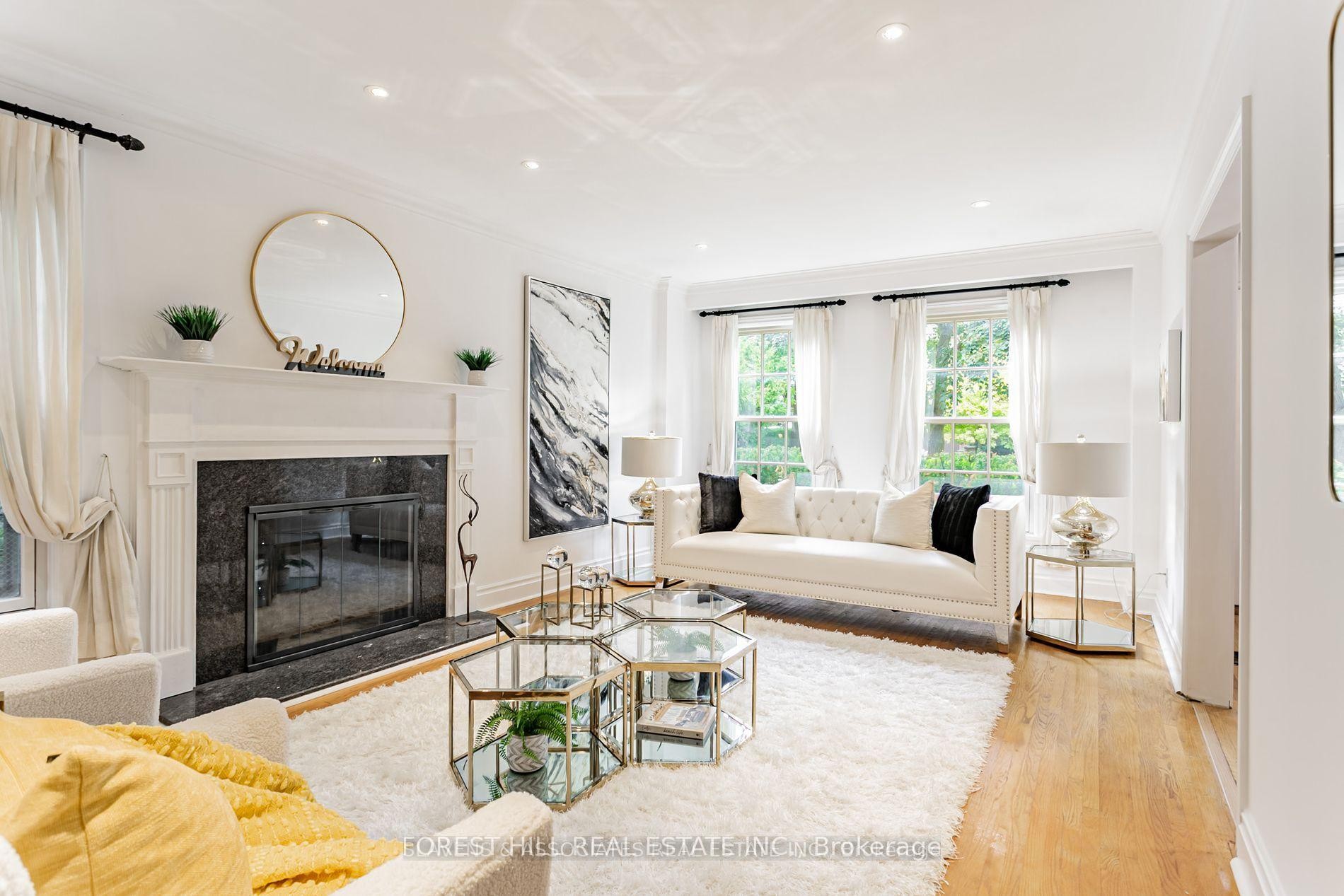 









123


Lord Seaton

Road,
Toronto,




ON
M2P 1K8

