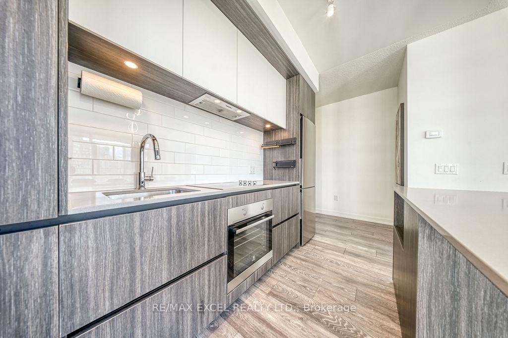 









225


Sumach

Street, 1009,
Toronto,




ON
M5A 0P8

