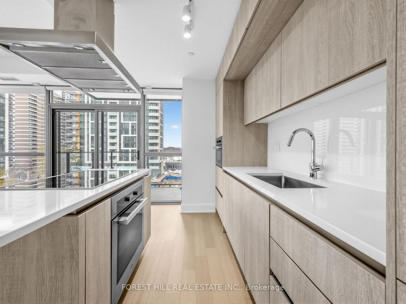









6


Jackes

Avenue, 513,
Toronto,




ON
M4T 0A5

