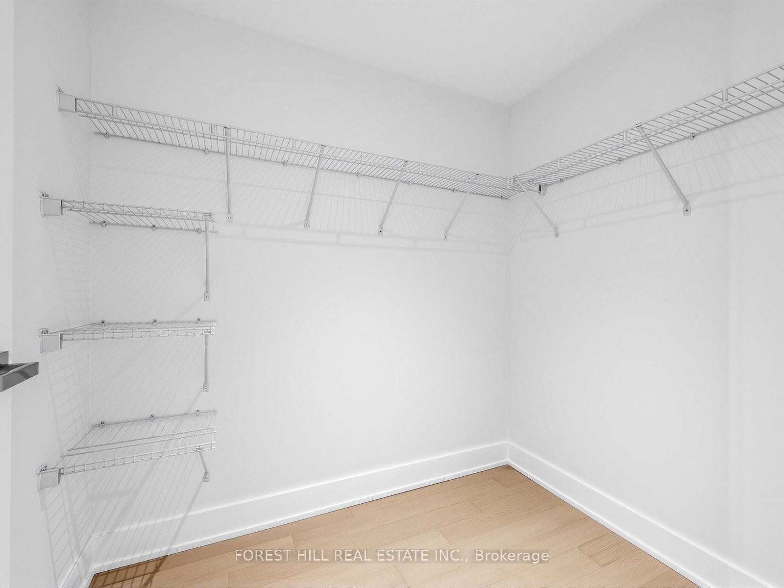 









6


Jackes

Avenue, 513,
Toronto,




ON
M4T 0A5


