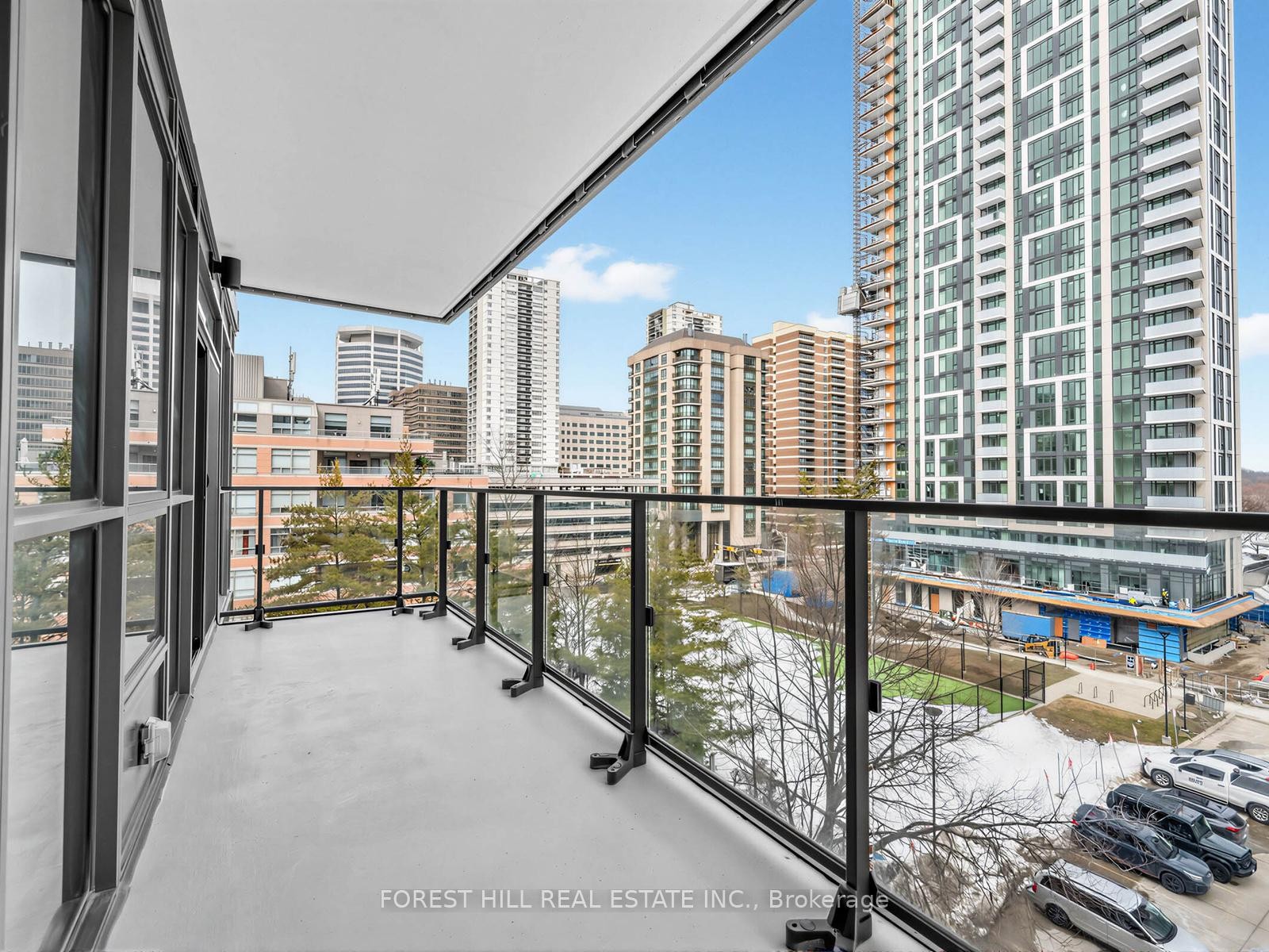 









6


Jackes

Avenue, 513,
Toronto,




ON
M4T 0A5

