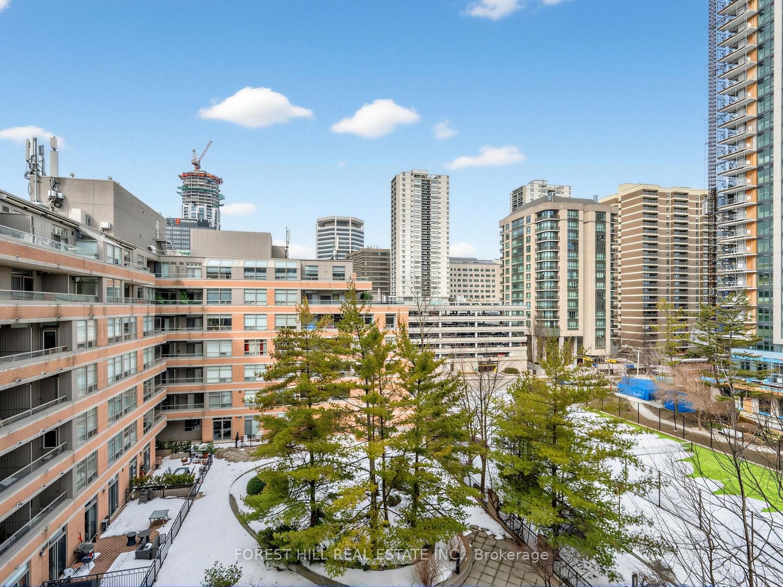 









6


Jackes

Avenue, 513,
Toronto,




ON
M4T 0A5

