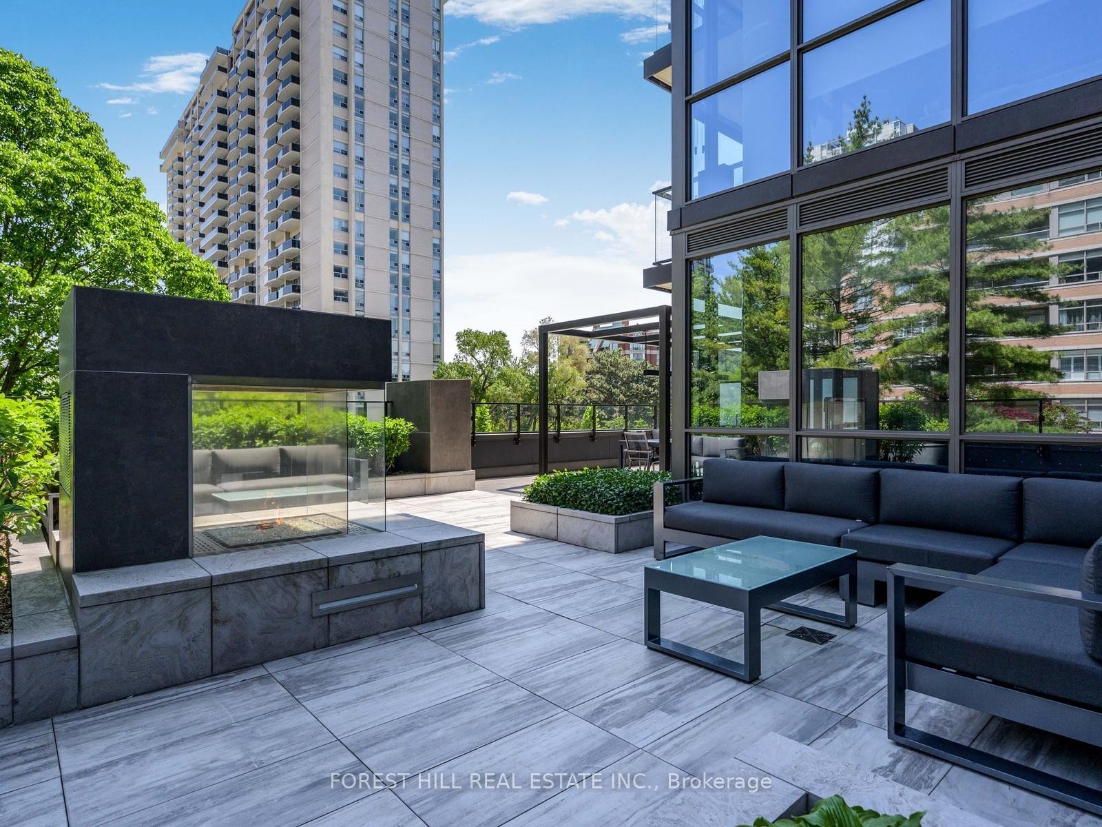 









6


Jackes

Avenue, 513,
Toronto,




ON
M4T 0A5

