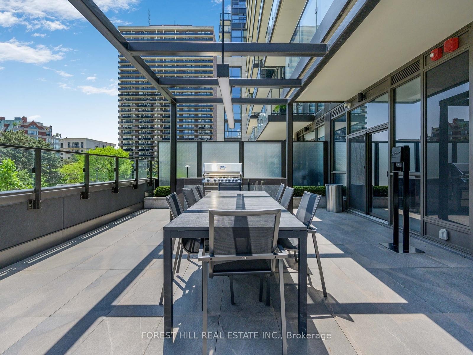 









6


Jackes

Avenue, 513,
Toronto,




ON
M4T 0A5

