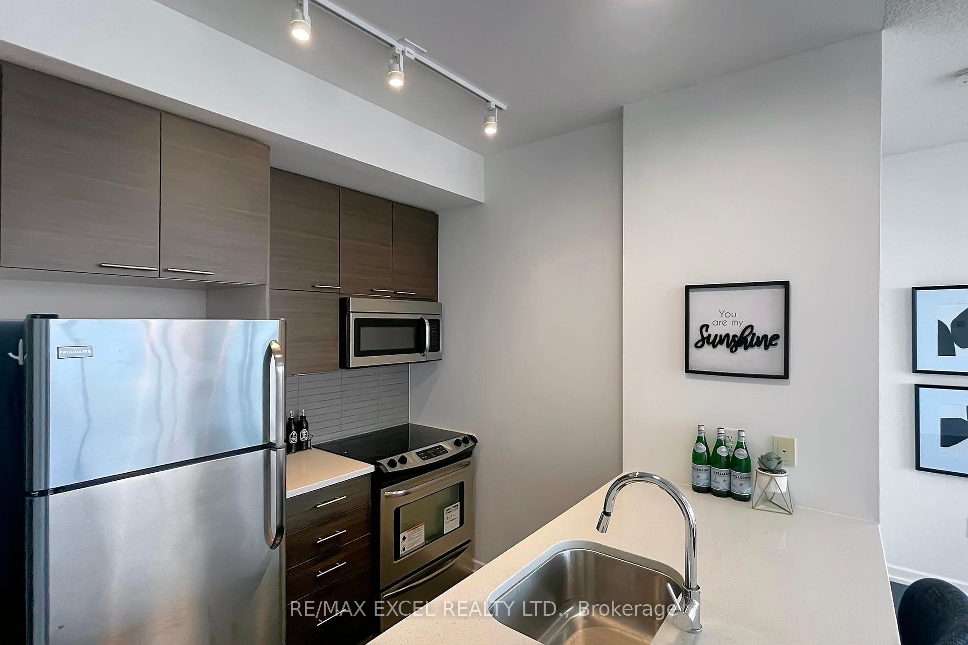 









66


Forest Manor

Road, 1402,
Toronto,




ON
M2J 0B7

