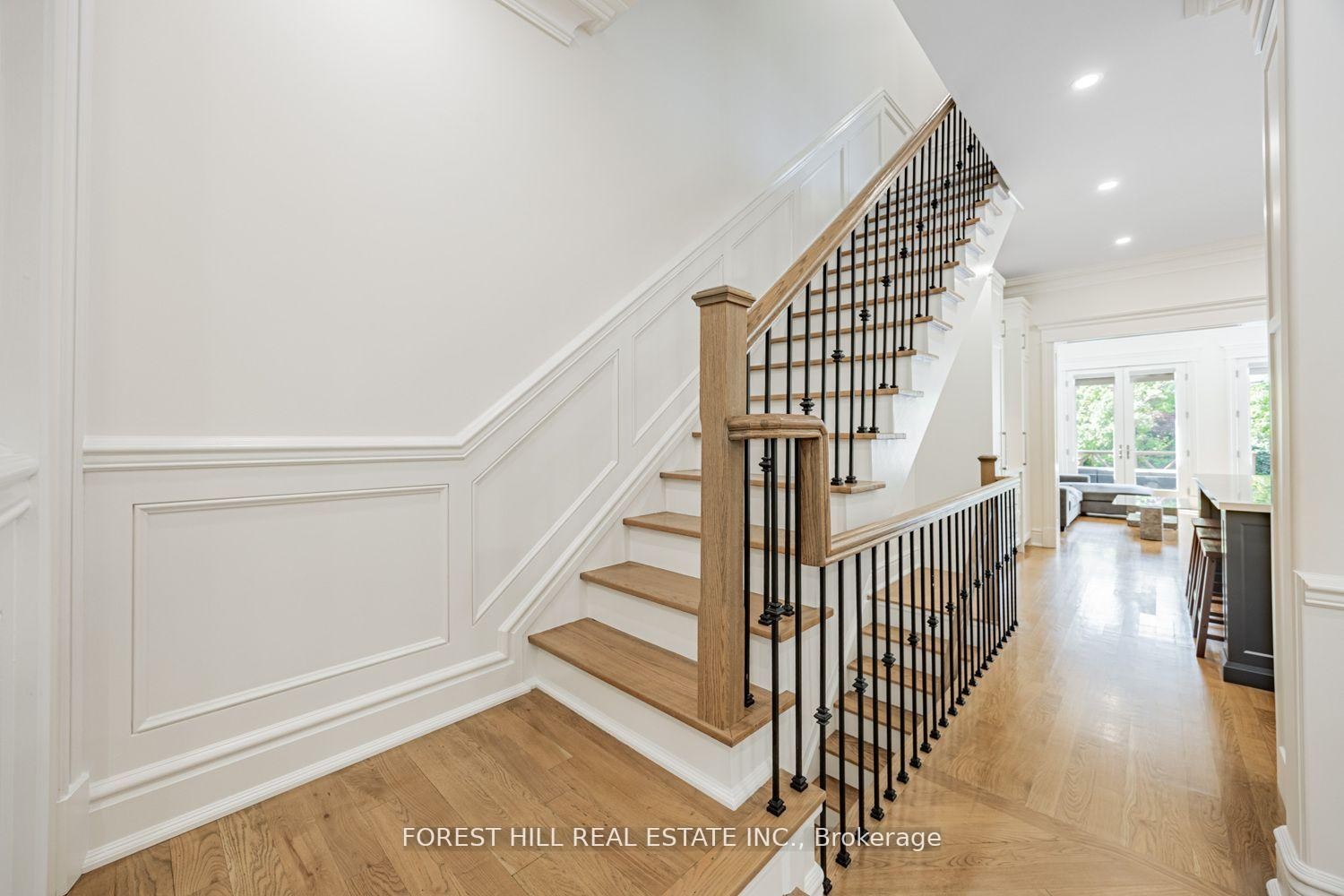









55


Lonsdale

Road,
Toronto,




ON
M4W 1W4

