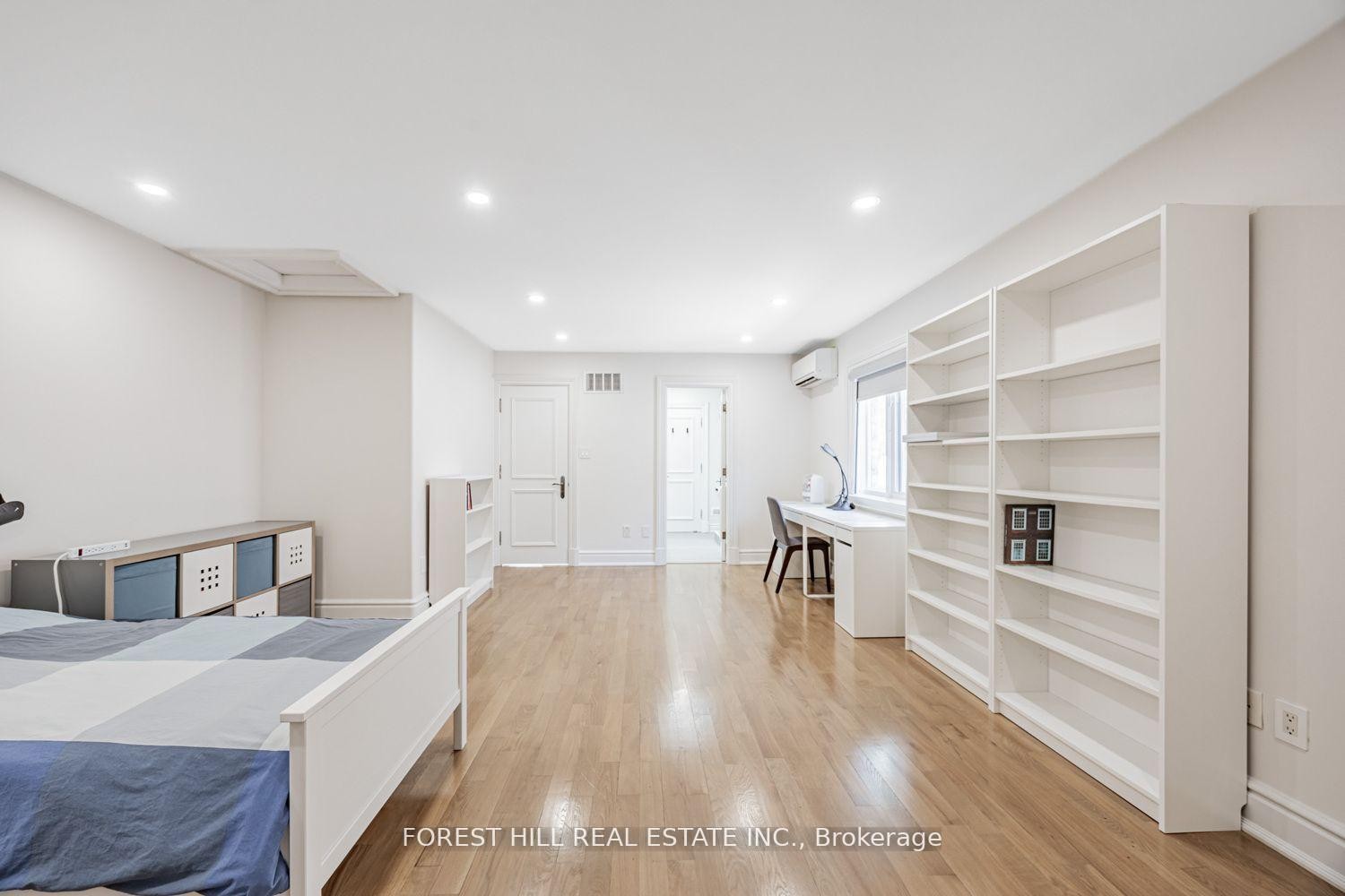 









55


Lonsdale

Road,
Toronto,




ON
M4W 1W4

