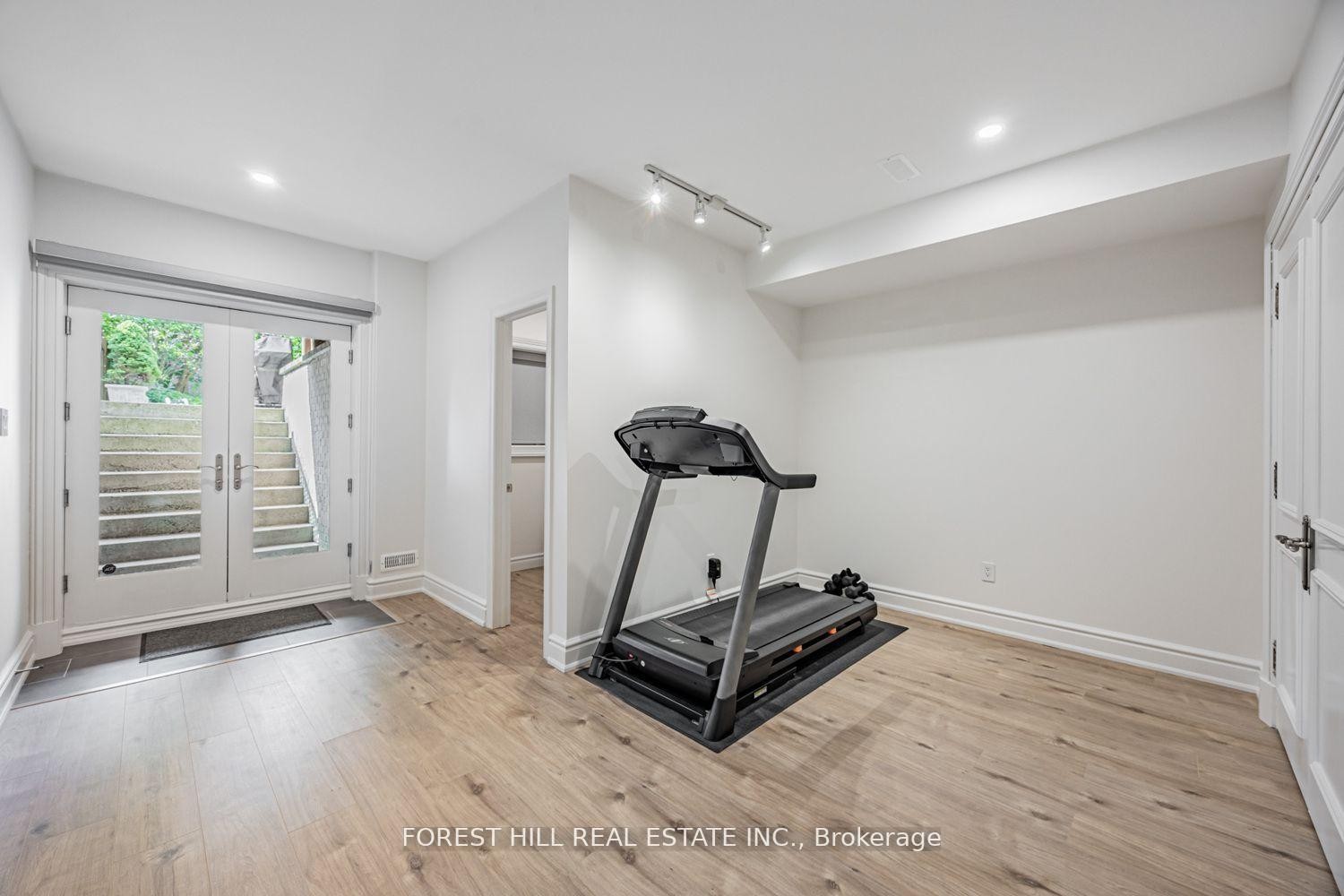









55


Lonsdale

Road,
Toronto,




ON
M4W 1W4

