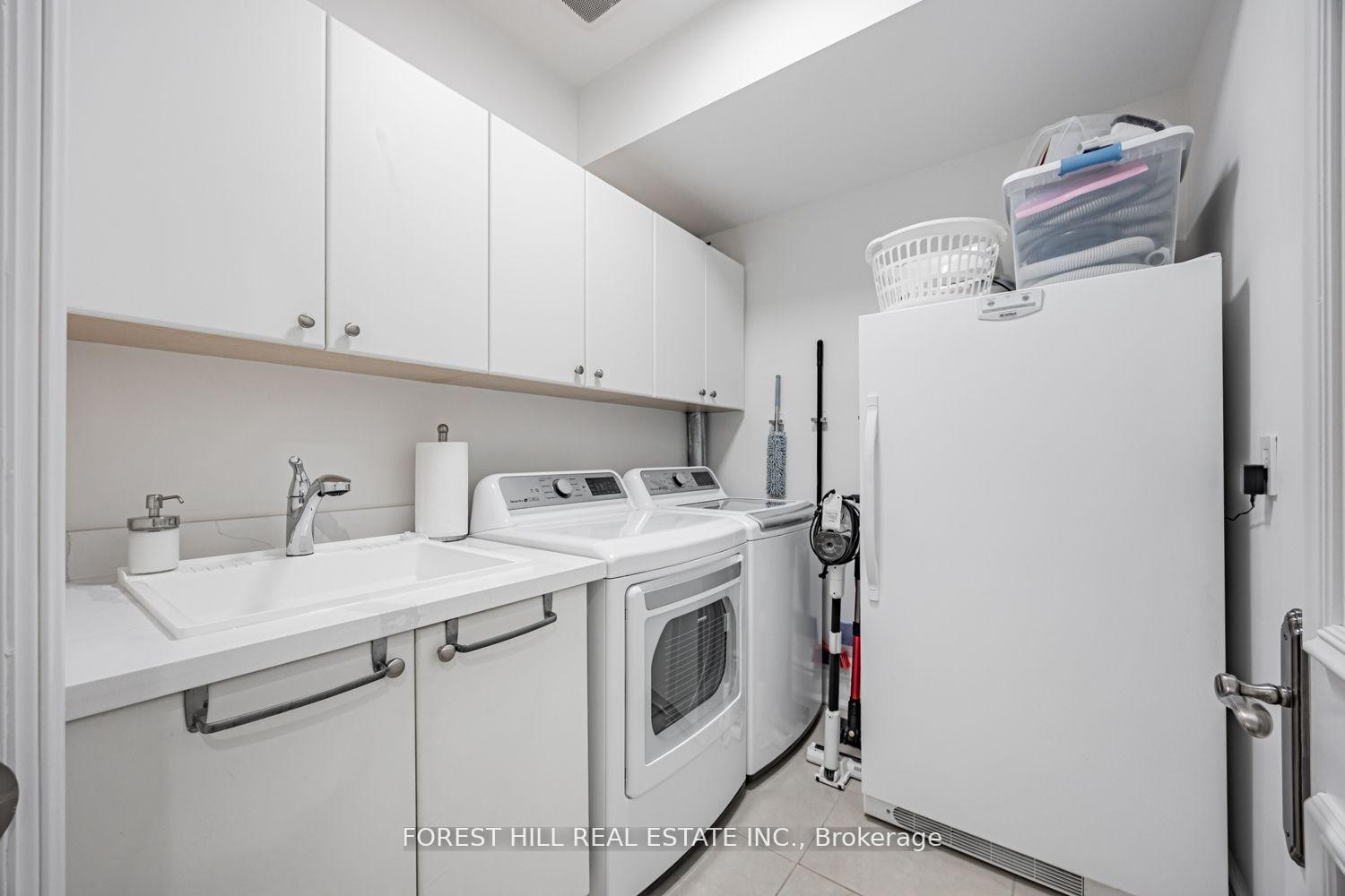 









55


Lonsdale

Road,
Toronto,




ON
M4W 1W4

