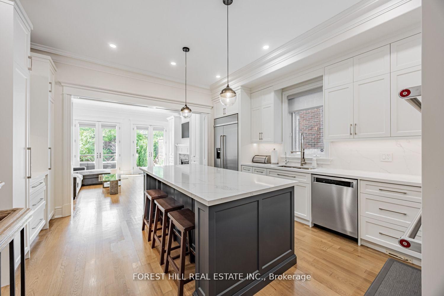 









55


Lonsdale

Road,
Toronto,




ON
M4W 1W4

