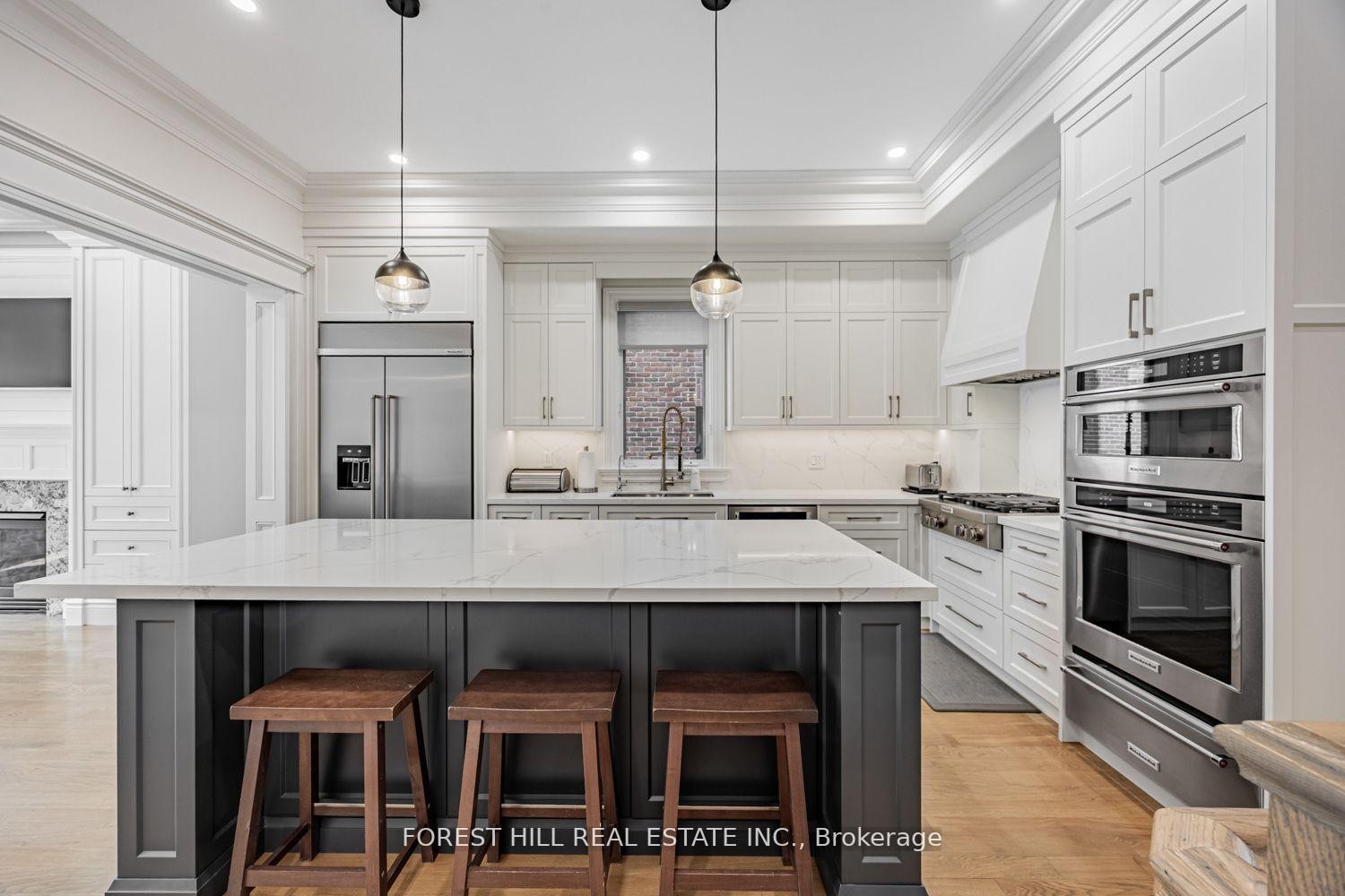 









55


Lonsdale

Road,
Toronto,




ON
M4W 1W4

