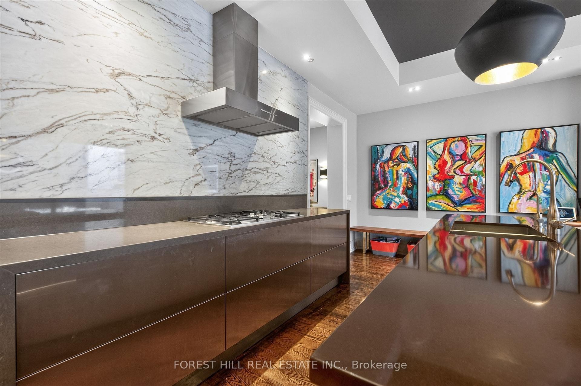 









29


Webster

Avenue,
Toronto,




ON
M5R 1N6

