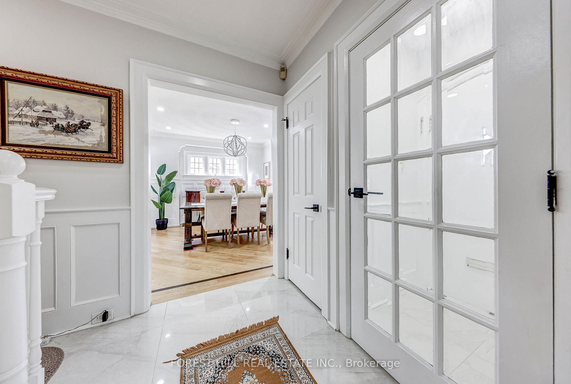 









607


Spadina

Road,
Toronto,




ON
M5P 2X1

