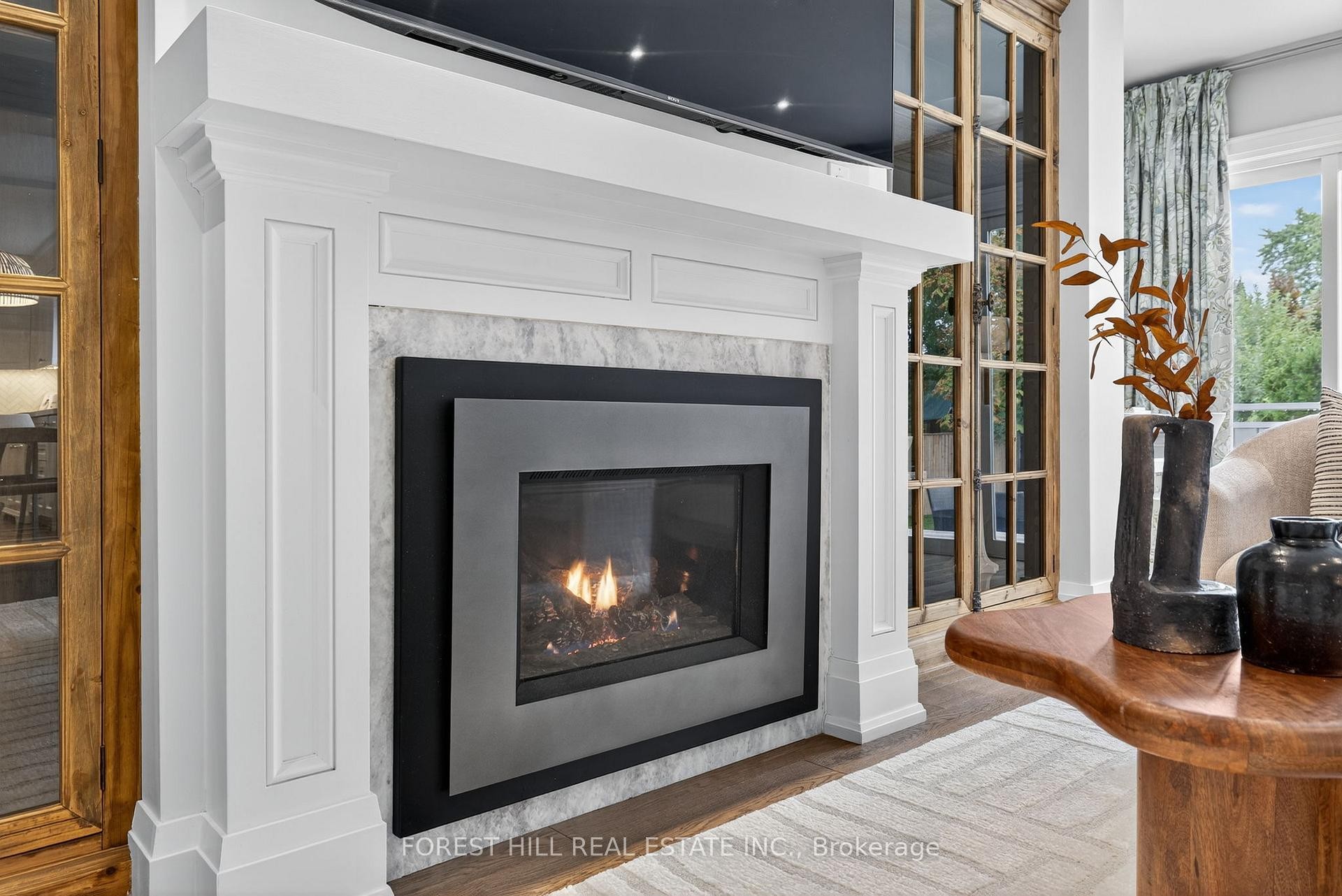 









101


Bombay

Avenue,
Toronto,




ON
M3H 1C1

