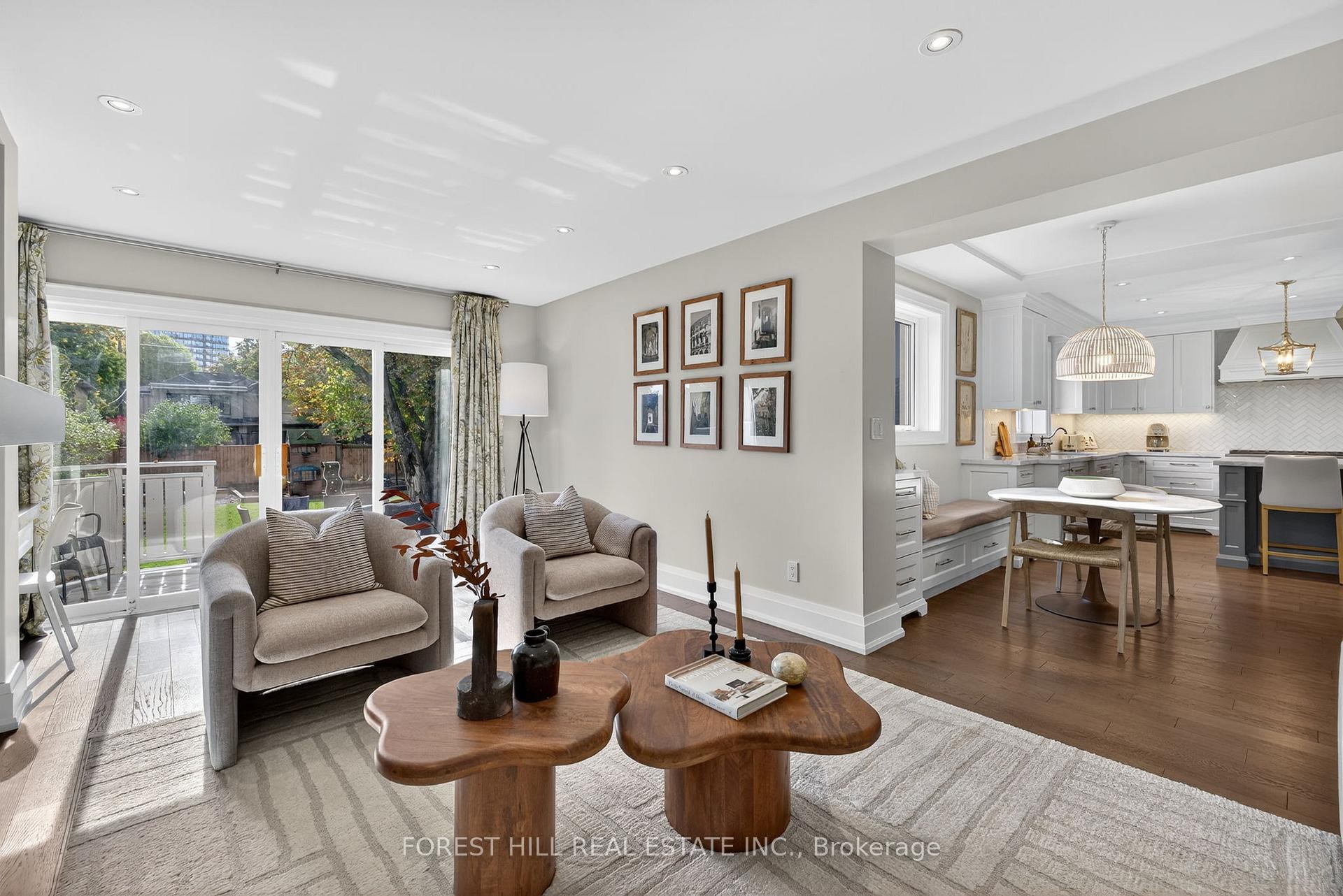 









101


Bombay

Avenue,
Toronto,




ON
M3H 1C1

