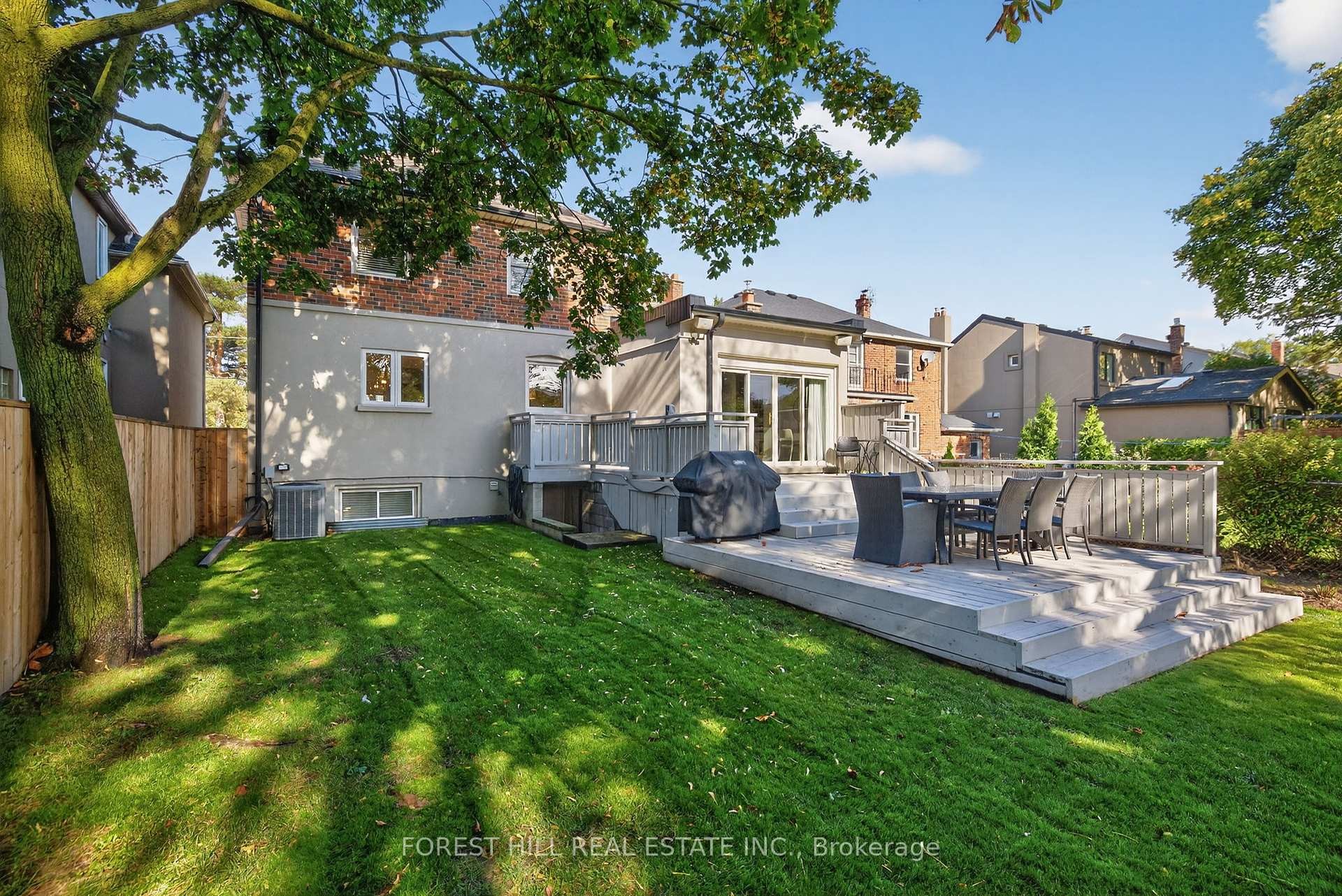 









101


Bombay

Avenue,
Toronto,




ON
M3H 1C1

