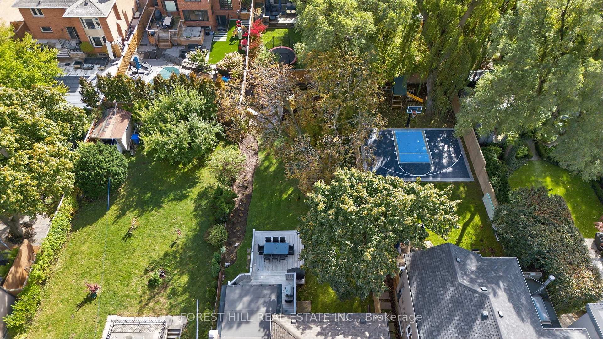 









101


Bombay

Avenue,
Toronto,




ON
M3H 1C1

