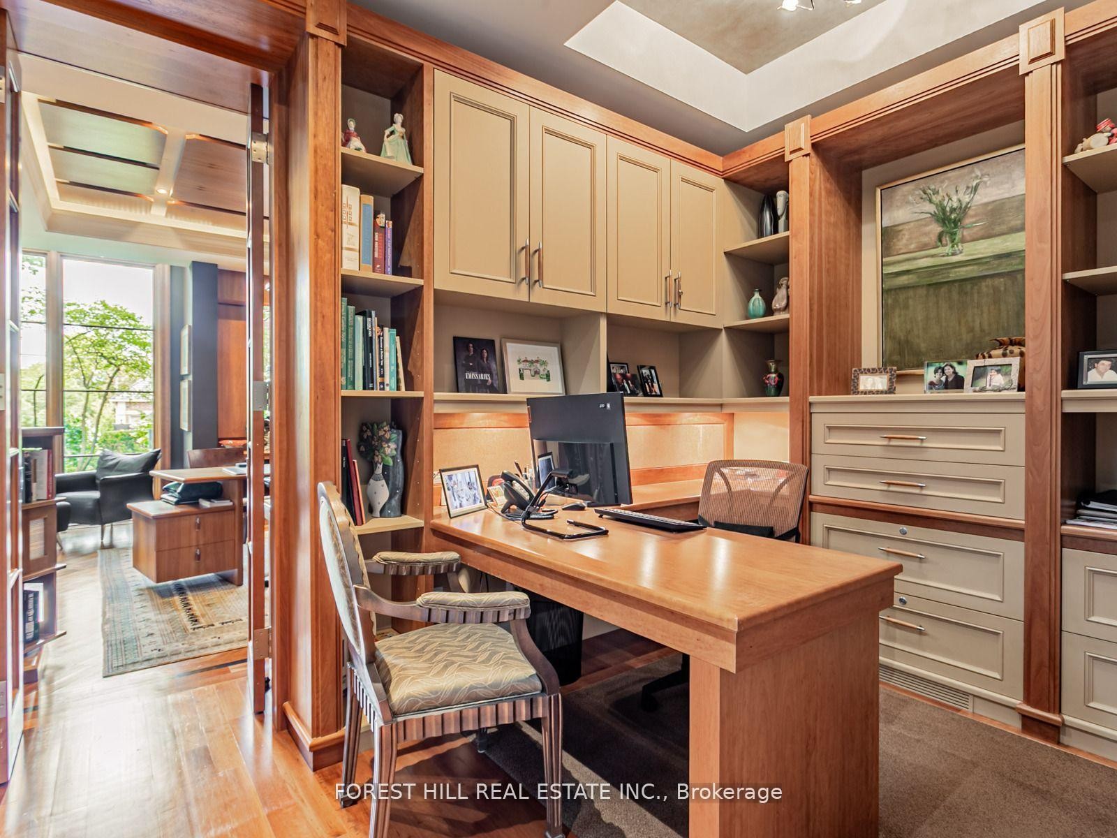 









7


Cedarwood

Avenue,
Toronto,




ON
M2L 1L7

